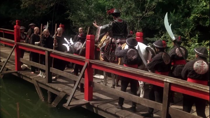 ⁣Kung Fu (1974) [S3E11] Besieged: Cannon at the Gates