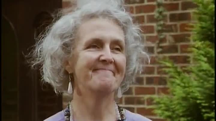 ⁣Waiting for God (1992) [S3E08] Politics