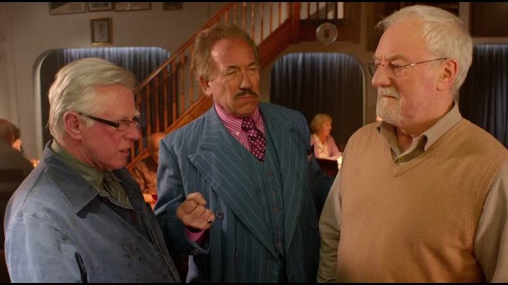 ⁣Golden Years (2016) (1080p)🌻 00's & Up Movies