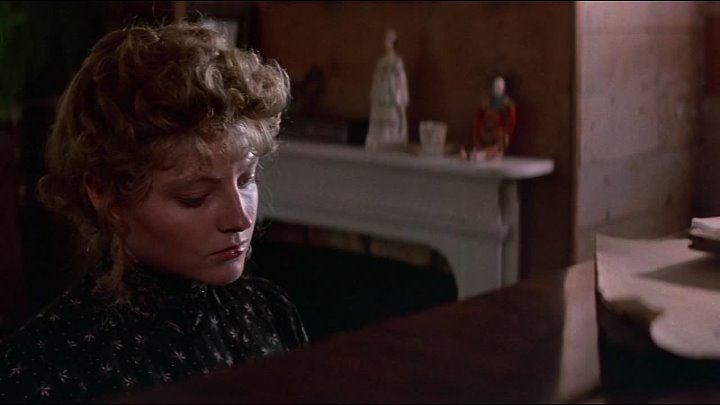 ⁣Mesmerized (1985) (1080p) +subtitle 🌻 Period Drama/Films