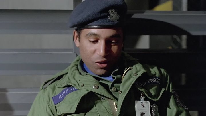 ⁣Twilights Last Gleaming (1977) (720p)🌻 70's Movies