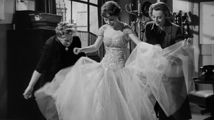 ⁣Dance Hall (1950) (1080p) +subtitle🌻 Black & White Films