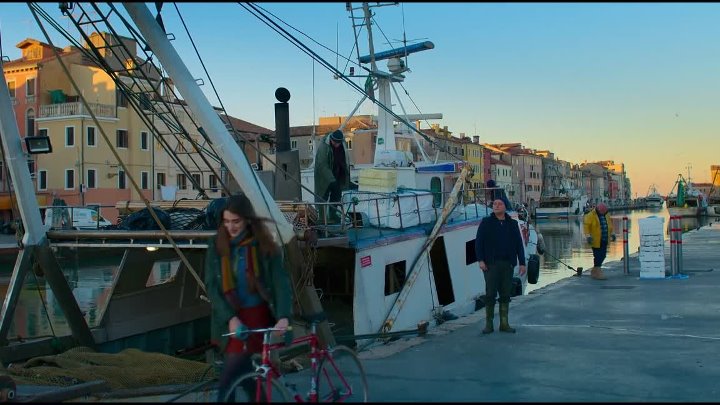 ⁣I Hate Christmas S01E02