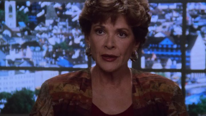 ⁣Babylon 5 [S02E06] Spider in the Web