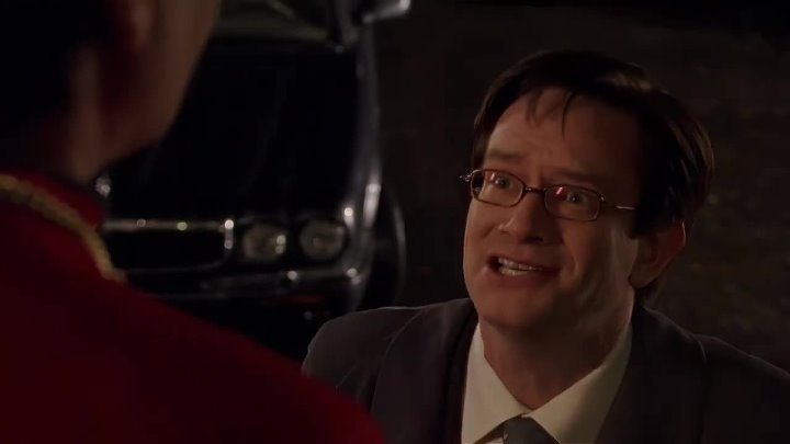 ⁣Slings & Arrows (2003) - S02E05 - Steeped in Blood