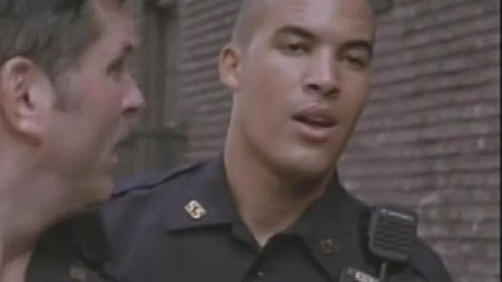 ⁣Third Watch S03E21 Blackout