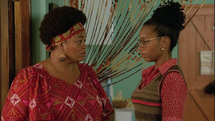 ⁣The No 1 Ladies Detective Agency S1 E1 ∙ The Big Bonanza