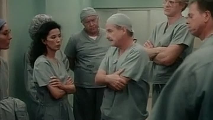 ⁣St Elsewhere S06E20 Split Decision
