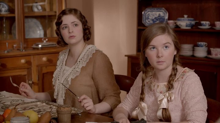 ⁣Miss Fishers Murder Mysteries S02E03 Dead Man's Chest