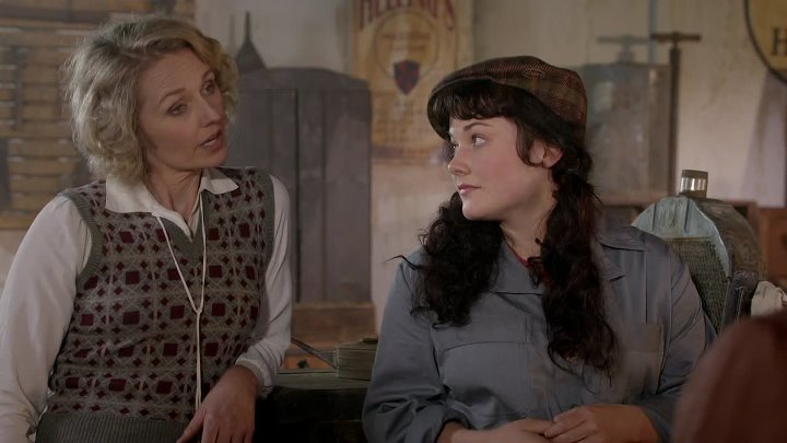 ⁣Miss Fishers Murder Mysteries S02E07 Blood At The Wheel