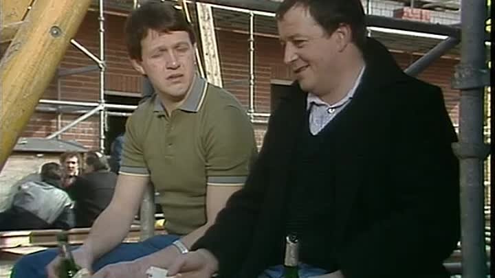 ⁣Auf Wiedersehen, Pet [S01E11] The Lovers (1984) [DVDRip]