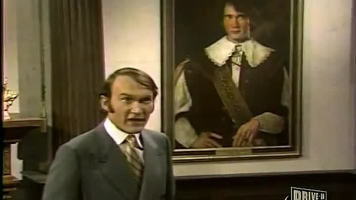 ⁣Strange Paradise - Episode 22