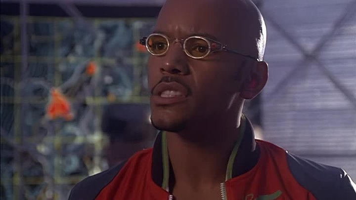 ⁣Earth Final Conflict S02E04 Dimensions