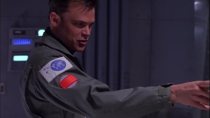 ⁣Space: Above and Beyond (1995) - Episode 20 - R&R