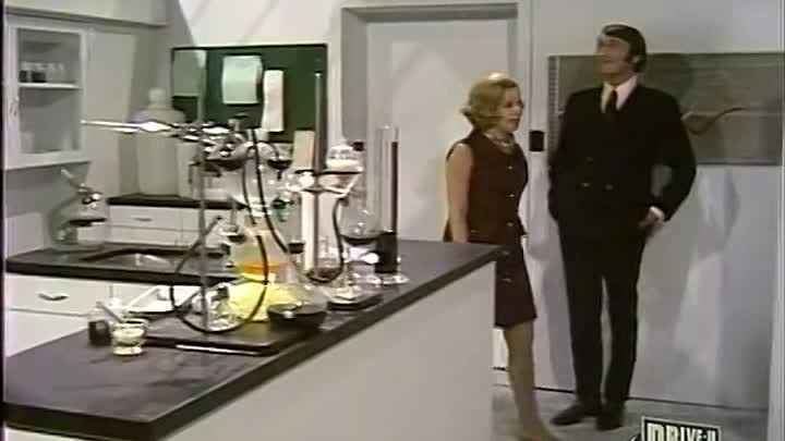 ⁣Strange Paradise - Episode 21