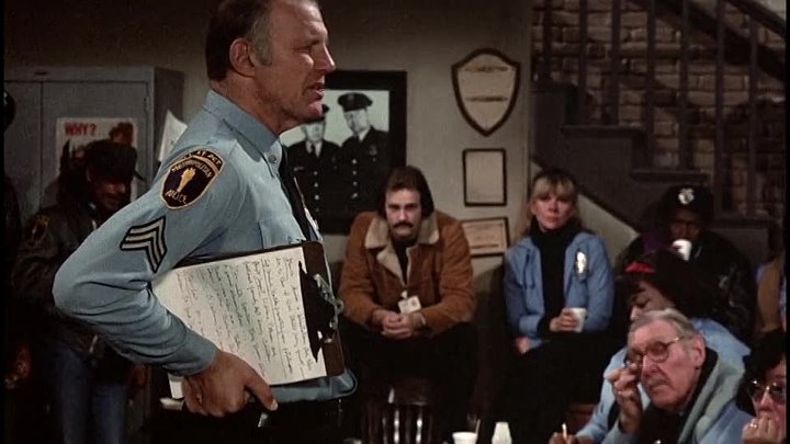 ⁣Hill Street Blues S3 E14 ∙ Moon Over Uranus