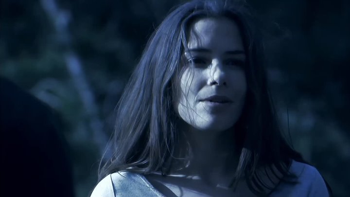 ⁣Charlie Jade (2005) - Episode 11