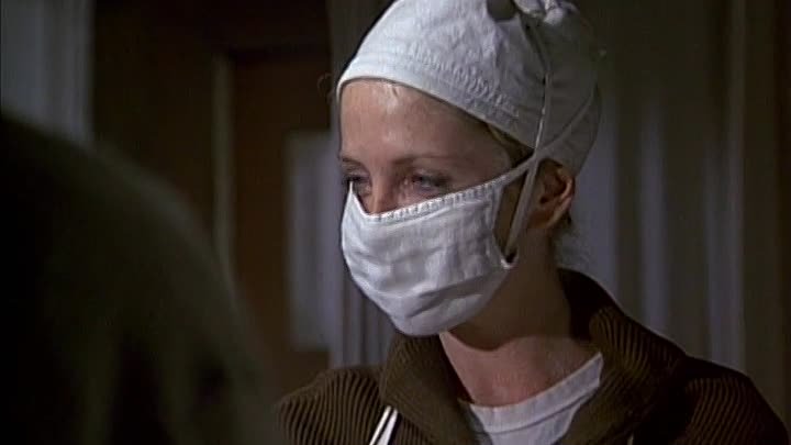 ⁣M*A*S*H S04E04 - The Late Captain Pierce