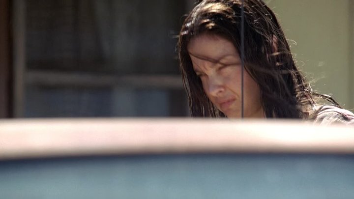 ⁣Bug (2006) (1080p)🌻 Movies