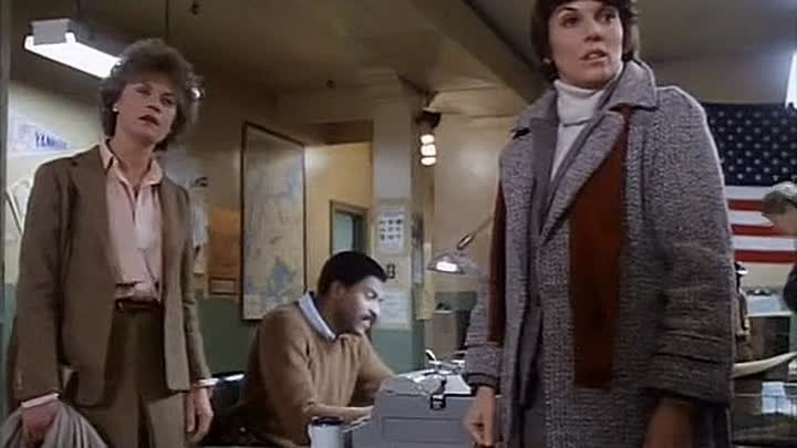 ⁣Cagney & Lacey S01E06 Better Than Equal