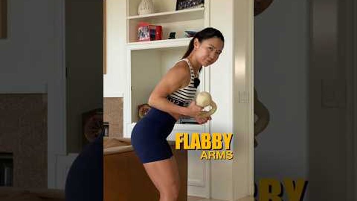 ⁣Flabby arms as the first sign of aging
