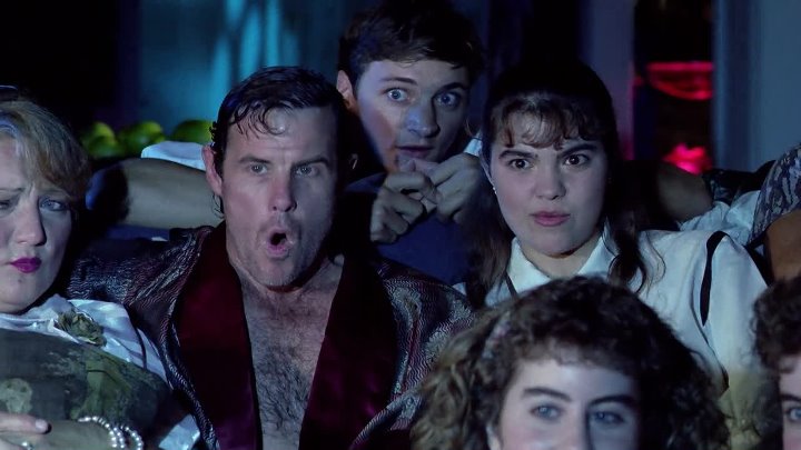 ⁣Rosalie Goes Shopping (1989) (1080p)🌻 80's Movies