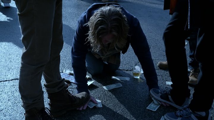 ⁣Shameless US S01E04 Casey Casden 1080p AMZN WEB-DL DD 5 1 H 264-playWEB