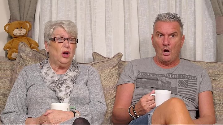 ⁣Gogglebox S27E05 720p ALL4 WEB-DL AAC2 0 H 264-RAWR