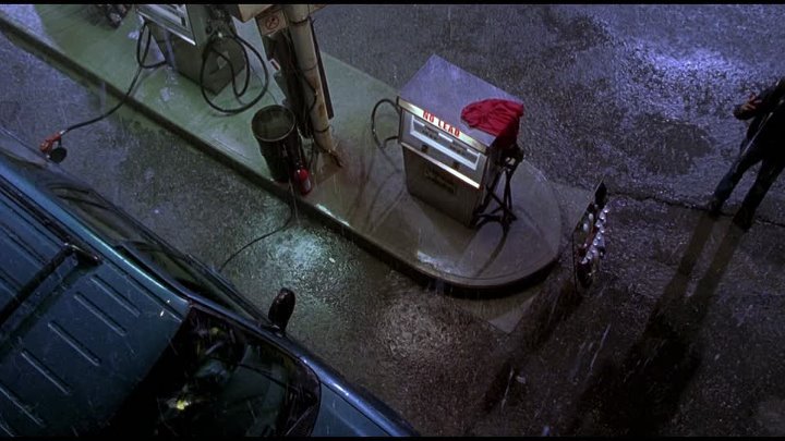 ⁣Urban Legend 1998 1080p BluRay x264-OFT