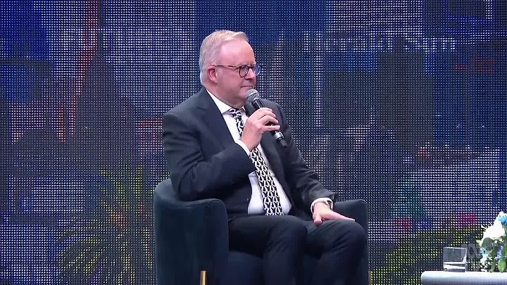 ⁣The Weekly With Charlie Pickering S12E08 720p HDTV H264-JFF