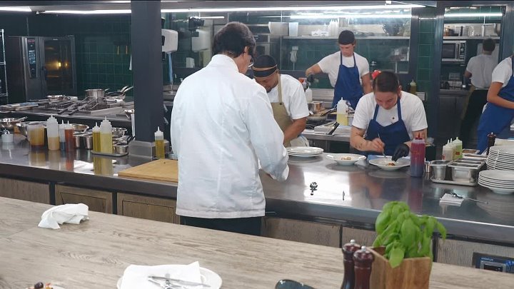 ⁣The Heat 2026 S01E10 720p WEB H264-JFF