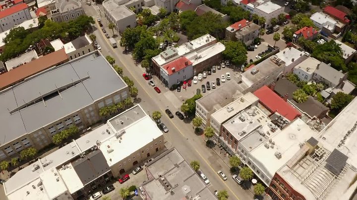 Southern Hospitality S04E01 1080p WEB h264-EDITH