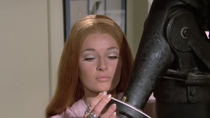 ⁣UFO (1970) [S1E9] Destruction