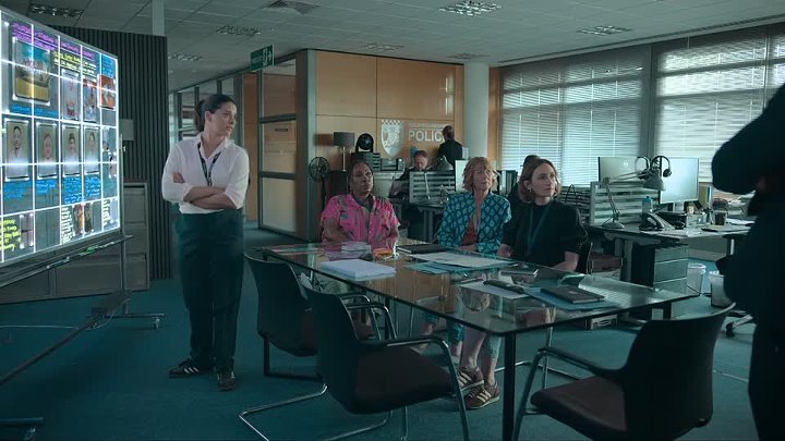 ⁣The Marlow Murder Club S03E06