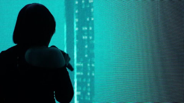 ⁣Roger Waters - This Is Not a Drill - Live from Prague (2025) 720p 10bit BluRay x265-budgetbits