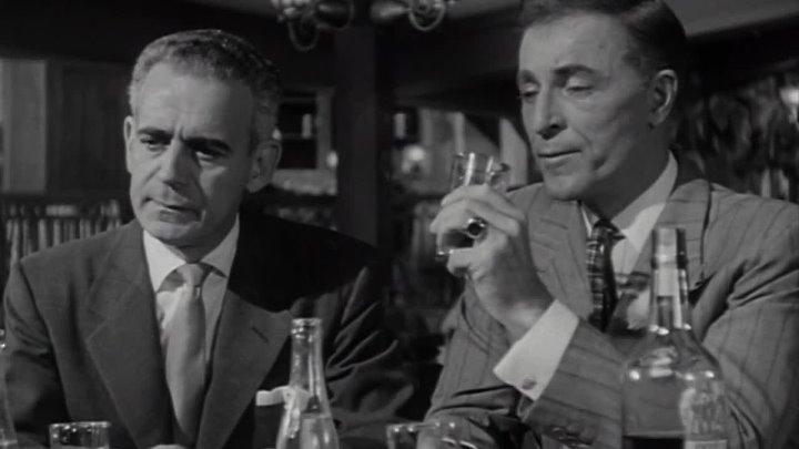 ⁣Loan Shark (1952) (1080p)🌻 Film Noir