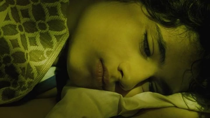 ⁣Zozo (2005) (720p) +subtitle