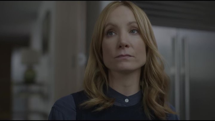 ⁣Angela Black [S01E03] (1080p)