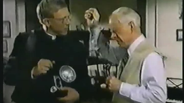 ⁣After Mash S1 E9 ∙ Thanksgiving of '53