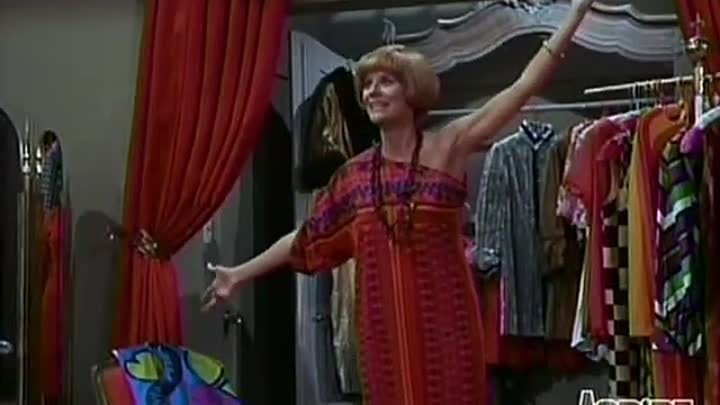 ⁣Julia E19 - How to Keep Your Wig Warm