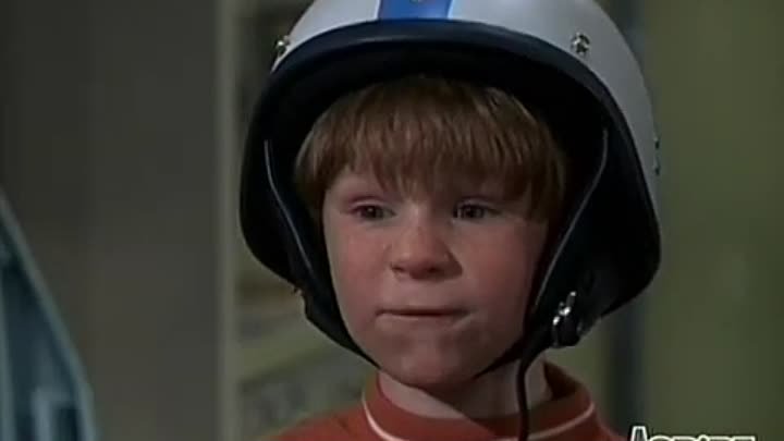 ⁣Julia E27 - A Baby's a Nice Nuisance