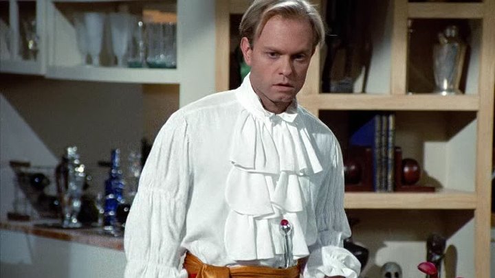 ⁣Frasier [S01E17] (1080p) A Mid-Winter Night's Dream