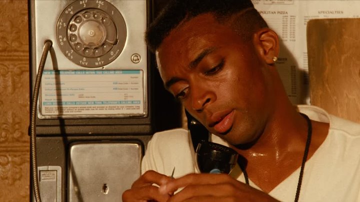 ⁣Do The Right Thing (1989) (1080p)🌻 80's Movies