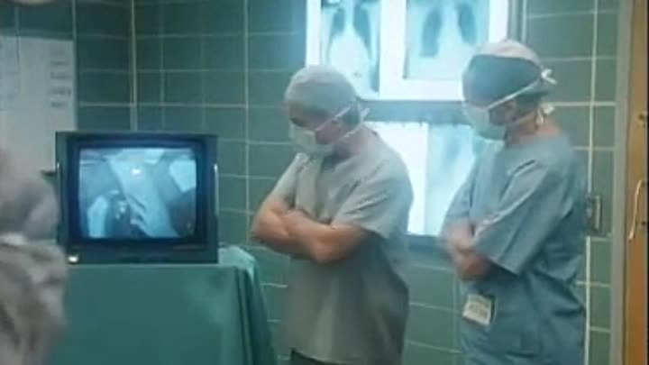 ⁣St Elsewhere S03E09 Up on the Roof