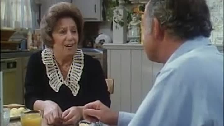 ⁣St Elsewhere S02E08 All About Eve