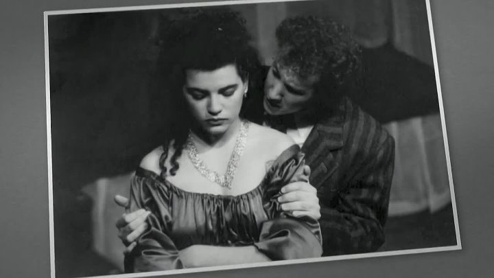 ⁣Finding Your Roots S03E09 Julianna Marguiles, author Azar Nafisi and chef Lidia Bastianich