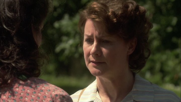 ⁣Land Girls [S02E01] Back to the Land
