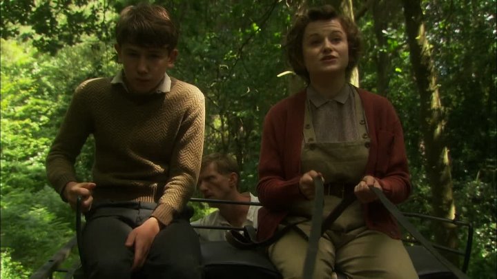 ⁣Land Girls [S02E03] Final Reckoning