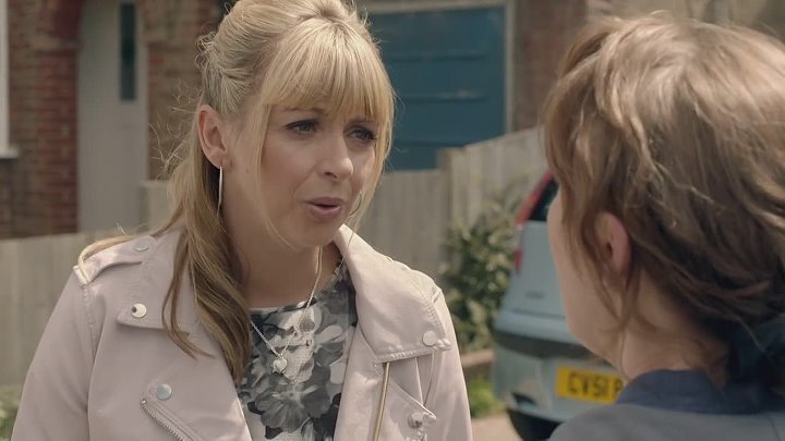 ⁣Mum [S02E02] April