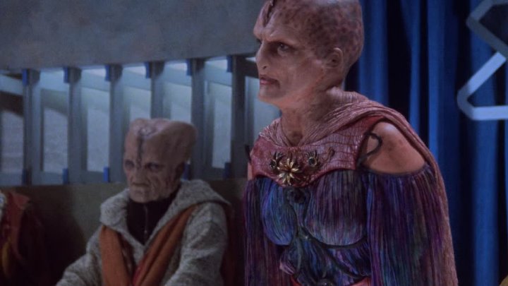 ⁣Babylon 5 [S01E09] Deathwalker